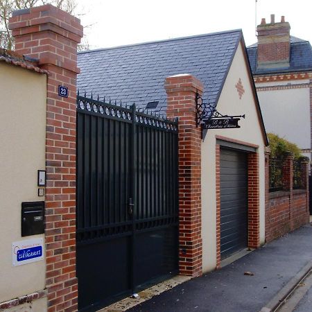 Les Crepinieres Bed & Breakfast Chartres Luaran gambar