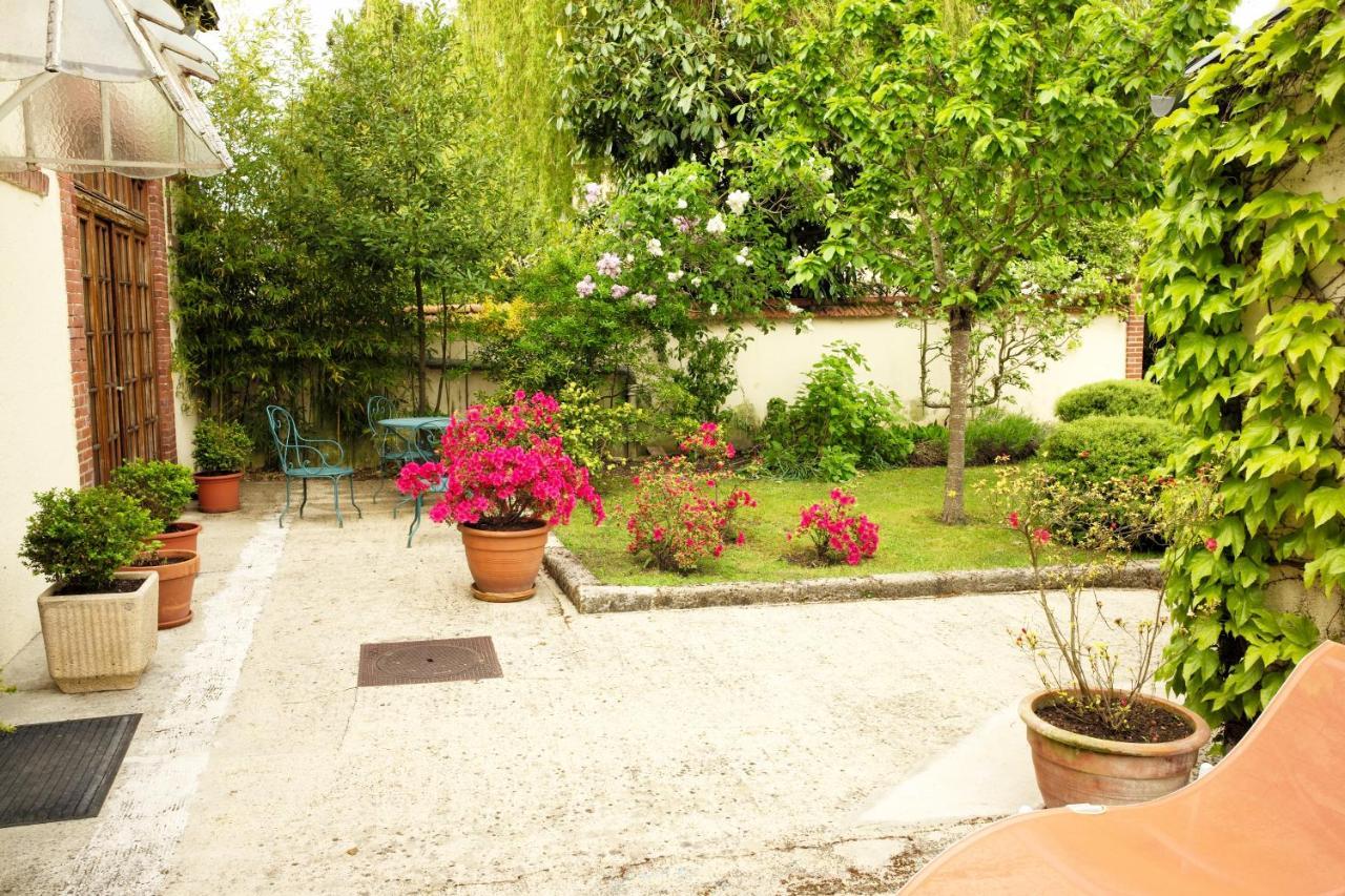 Les Crepinieres Bed & Breakfast Chartres Luaran gambar